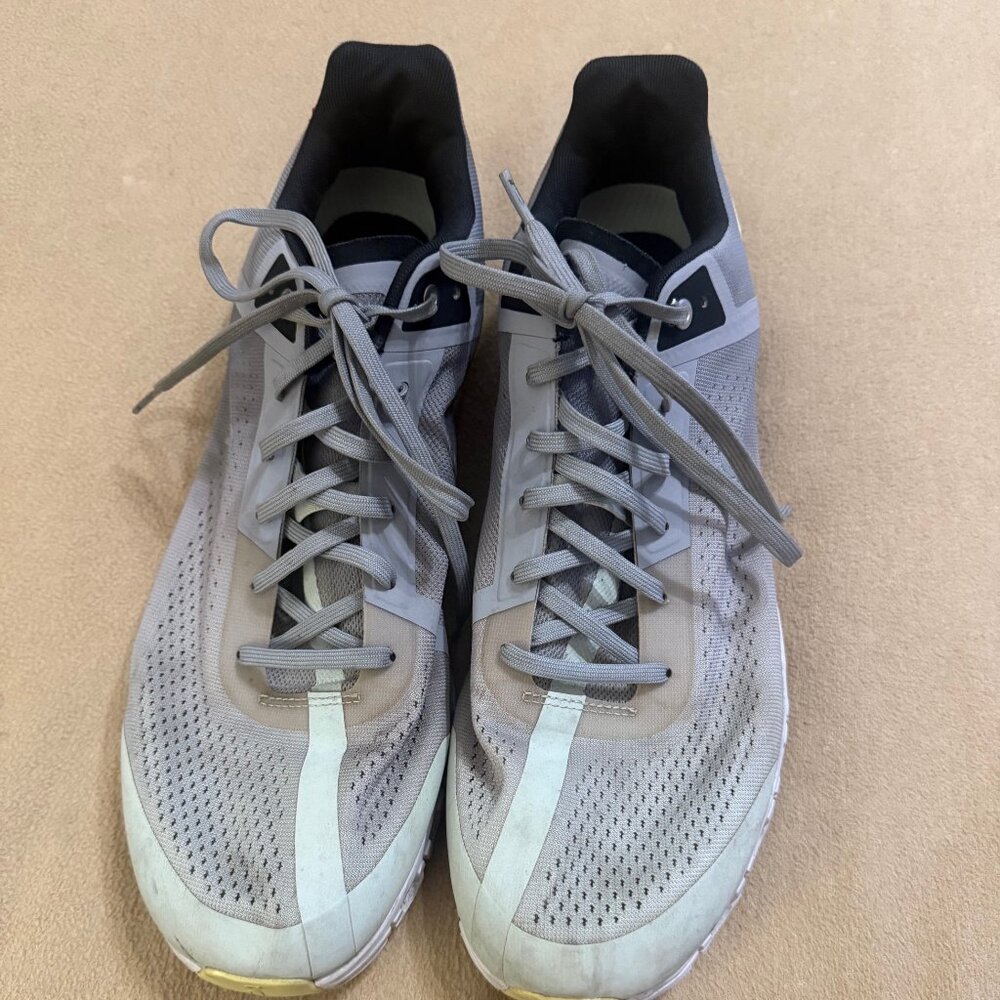 GREEN ON CLOUD CLOUDFLOW SIZE 13, GOOD CONDITION